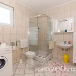 Filip Apartamento Pag Town