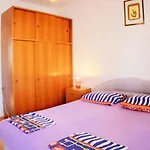Apartamento Filip Pag Town